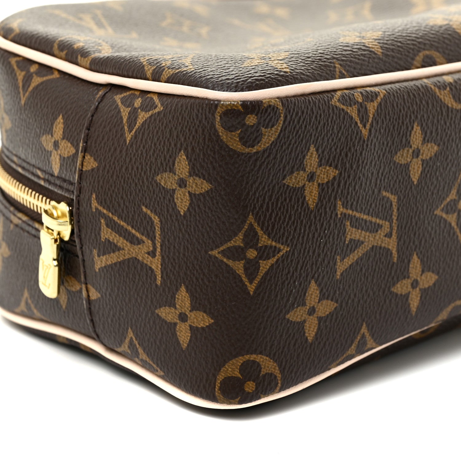 Louis Vuitton Monogram Toiletry Bag 25 7 of 9