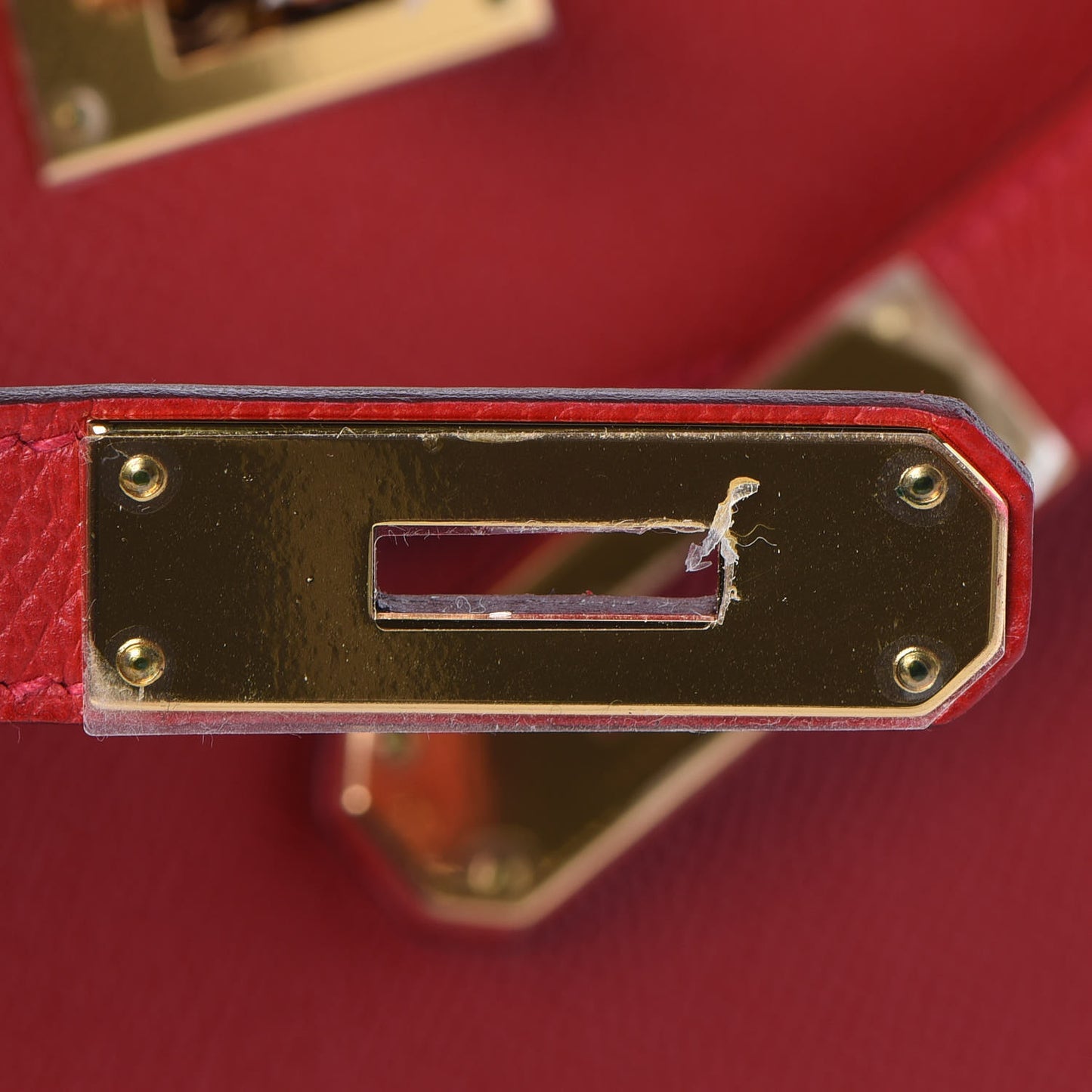 Epsom Kelly Sellier 32 Rouge Casaque