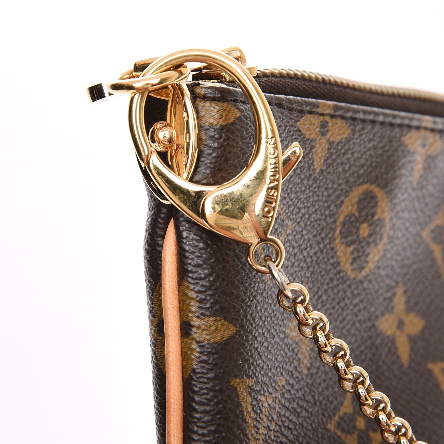Monogram Pochette Milla MM