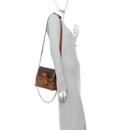 Louis Vuitton Reverse Monogram Dauphine MM 2 of 9