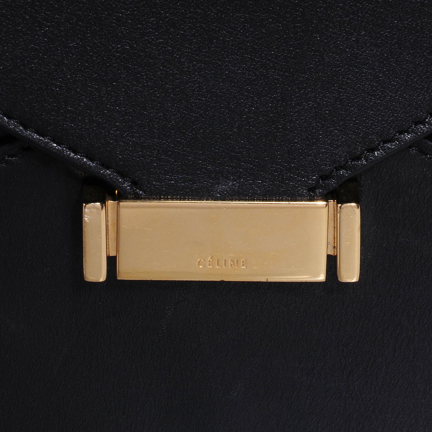 Calfskin Medium Diamond Shoulder Bag Black