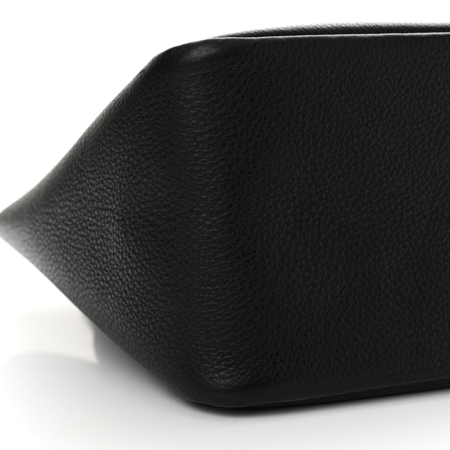 Vitello Daino Soft Medium Dynamique Tote Black