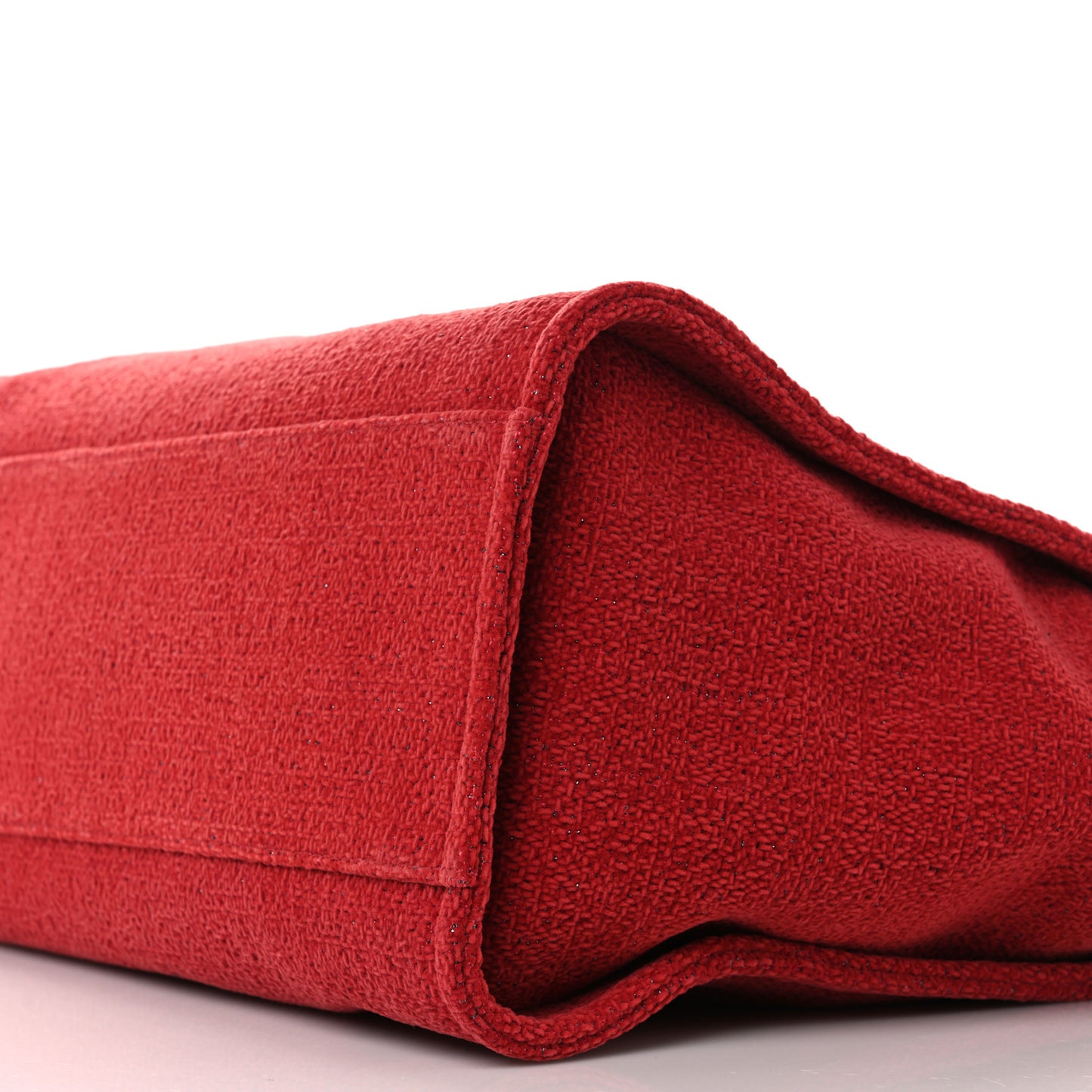 Lurex Boucle Medium Deauville Tote Red