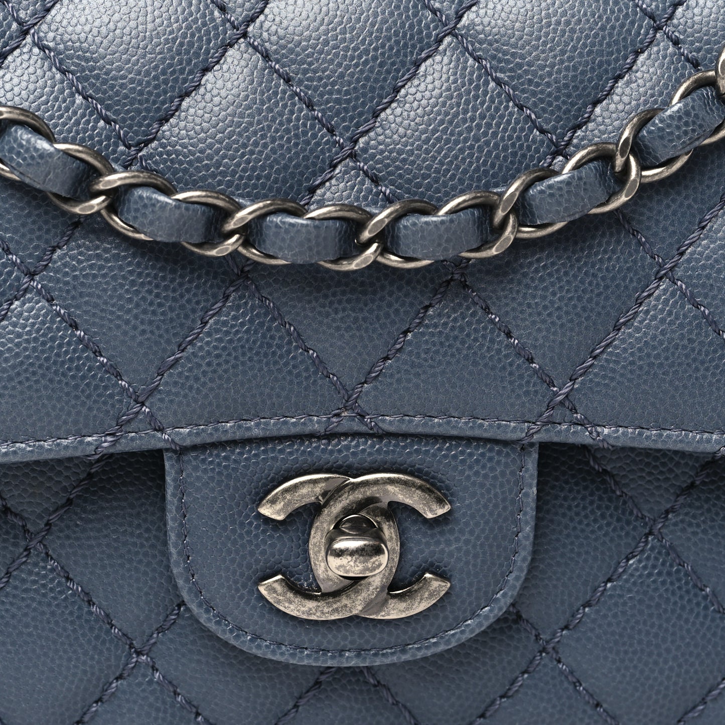 Caviar Quilted Medium Double Flap Grey