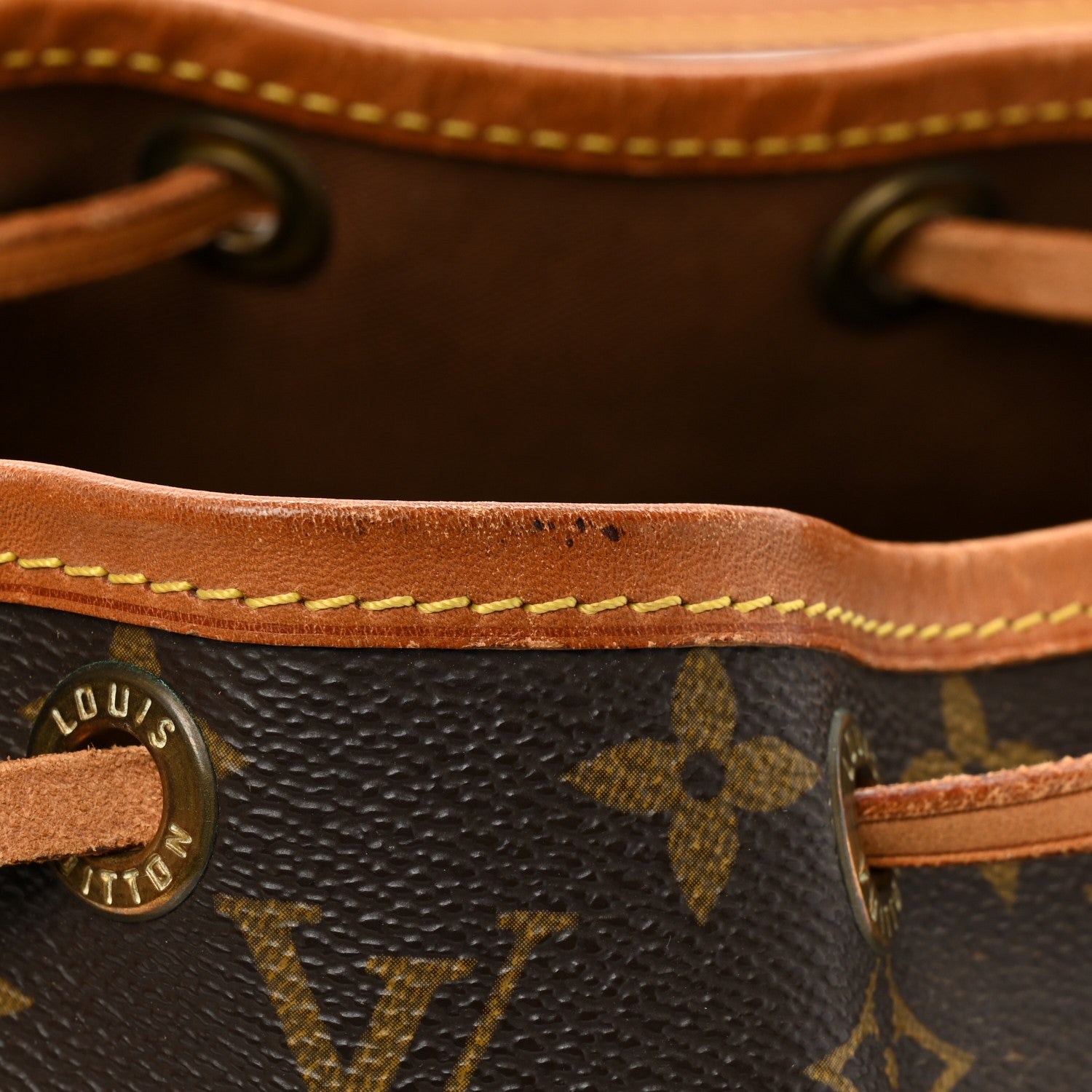Louis Vuitton Monogram Petit Noe 17 of 19