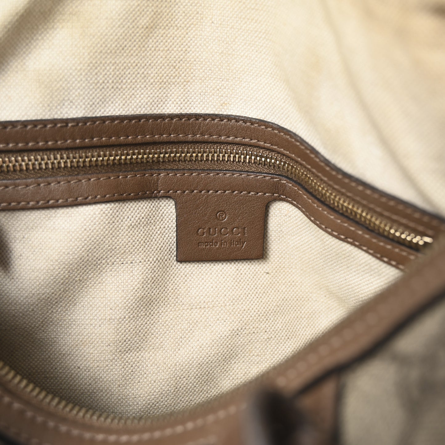 GG Supreme Monogram Margaux Calfskin Medium Nice Boston Beige Ebony Acero