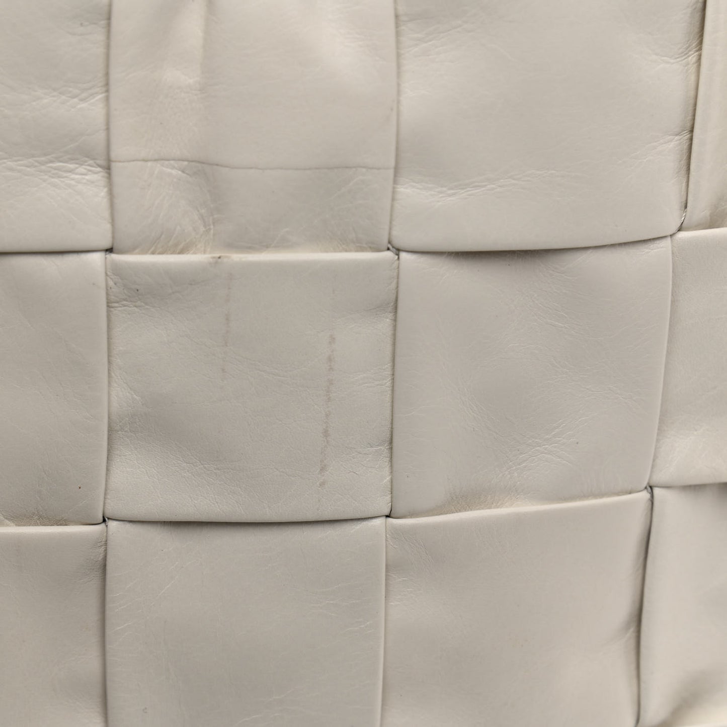 Calfskin Maxi Intrecciato Cassette Tote White