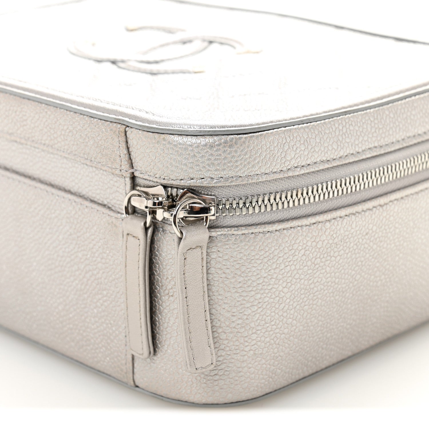 Chanel Metallic Caviar Quilted Large CC Filigree Vanity Case Silver 11 of 11