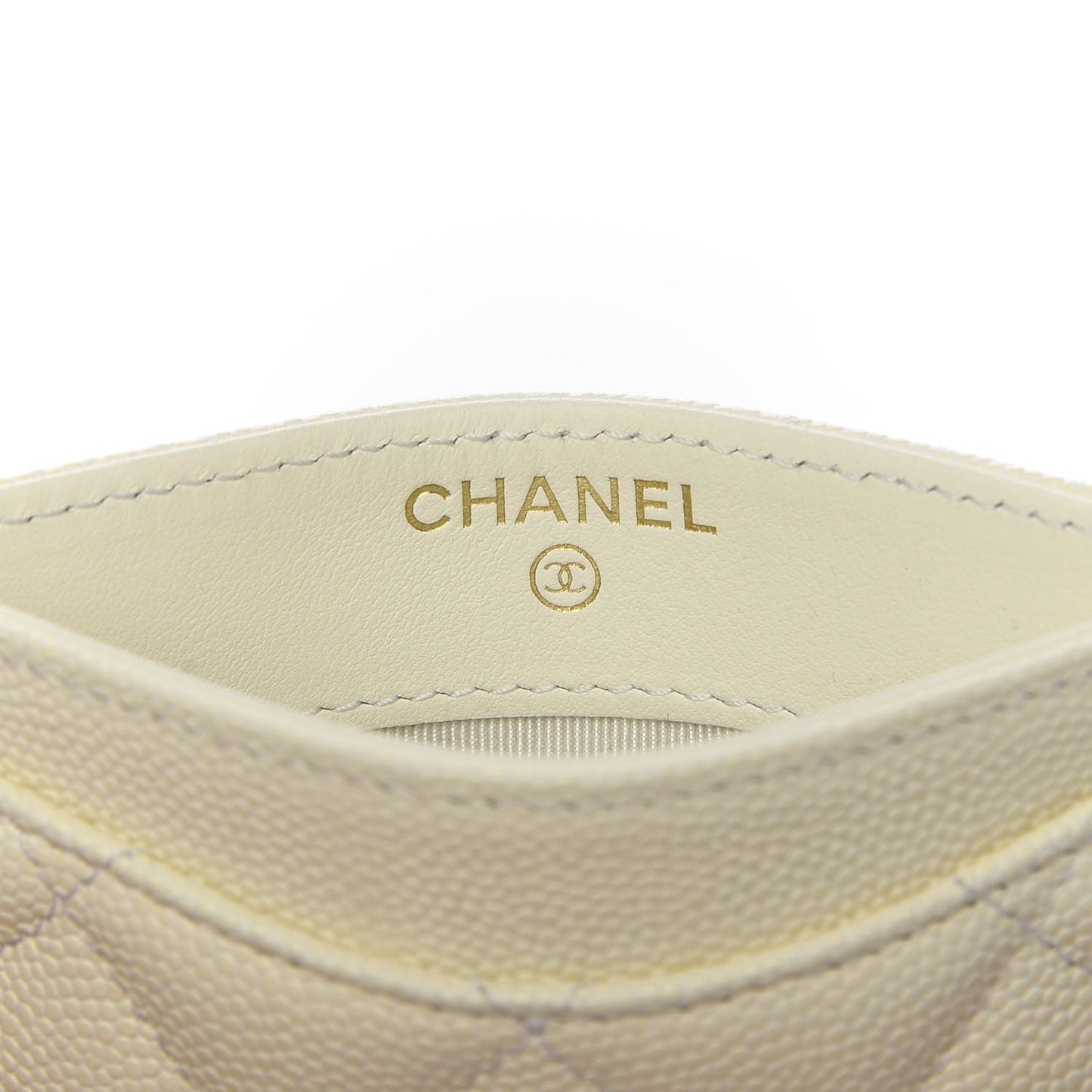Caviar Quilted Card Holder White
