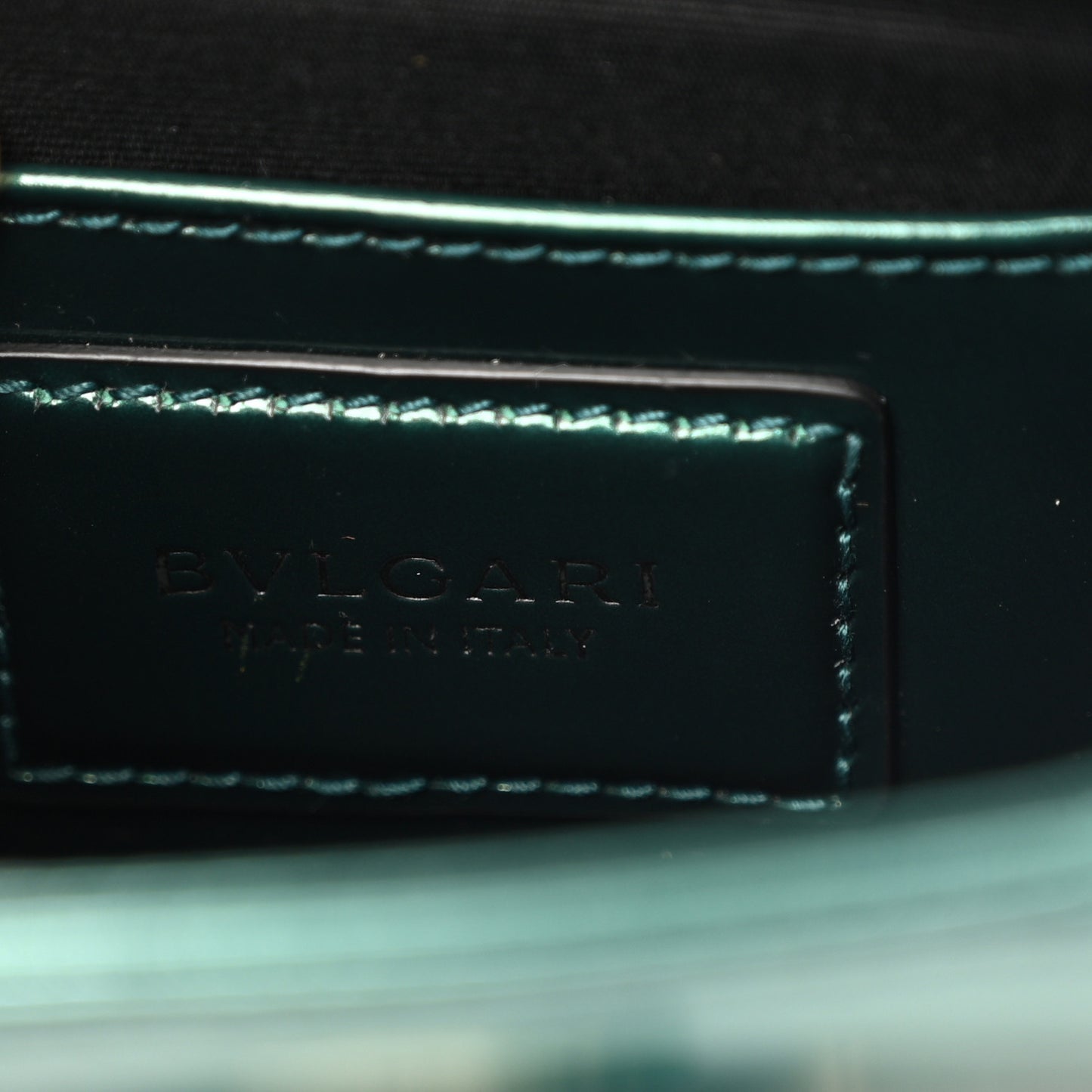 Patent Serpenti Forever Crossbody Emerald