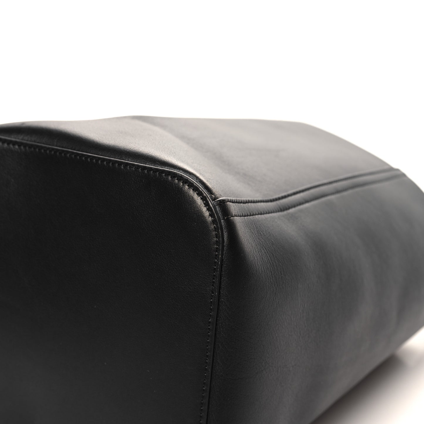Smooth Calfskin Medium Pebble Bucket Bag Black