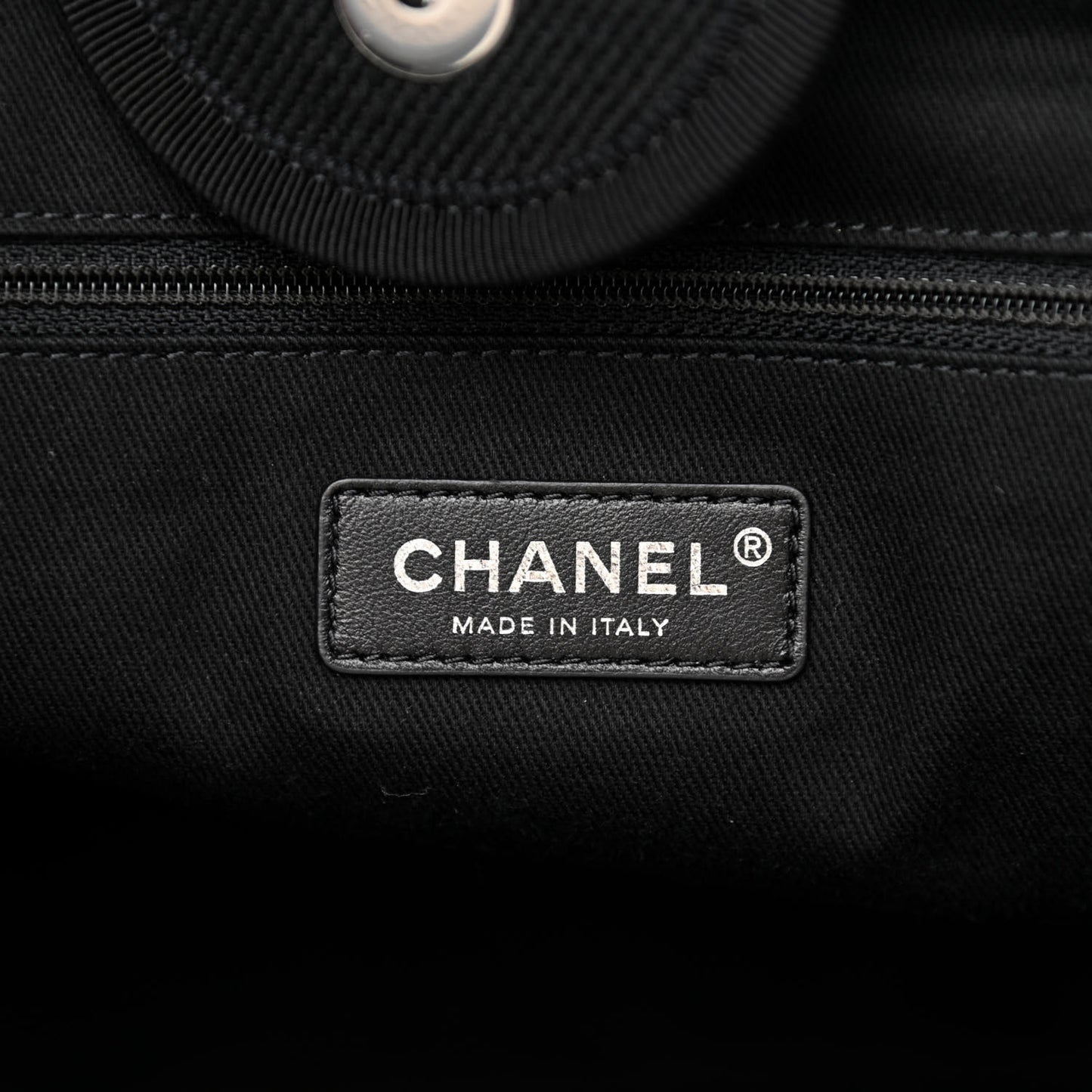 Canvas Pearl Medium Deauville Tote Black