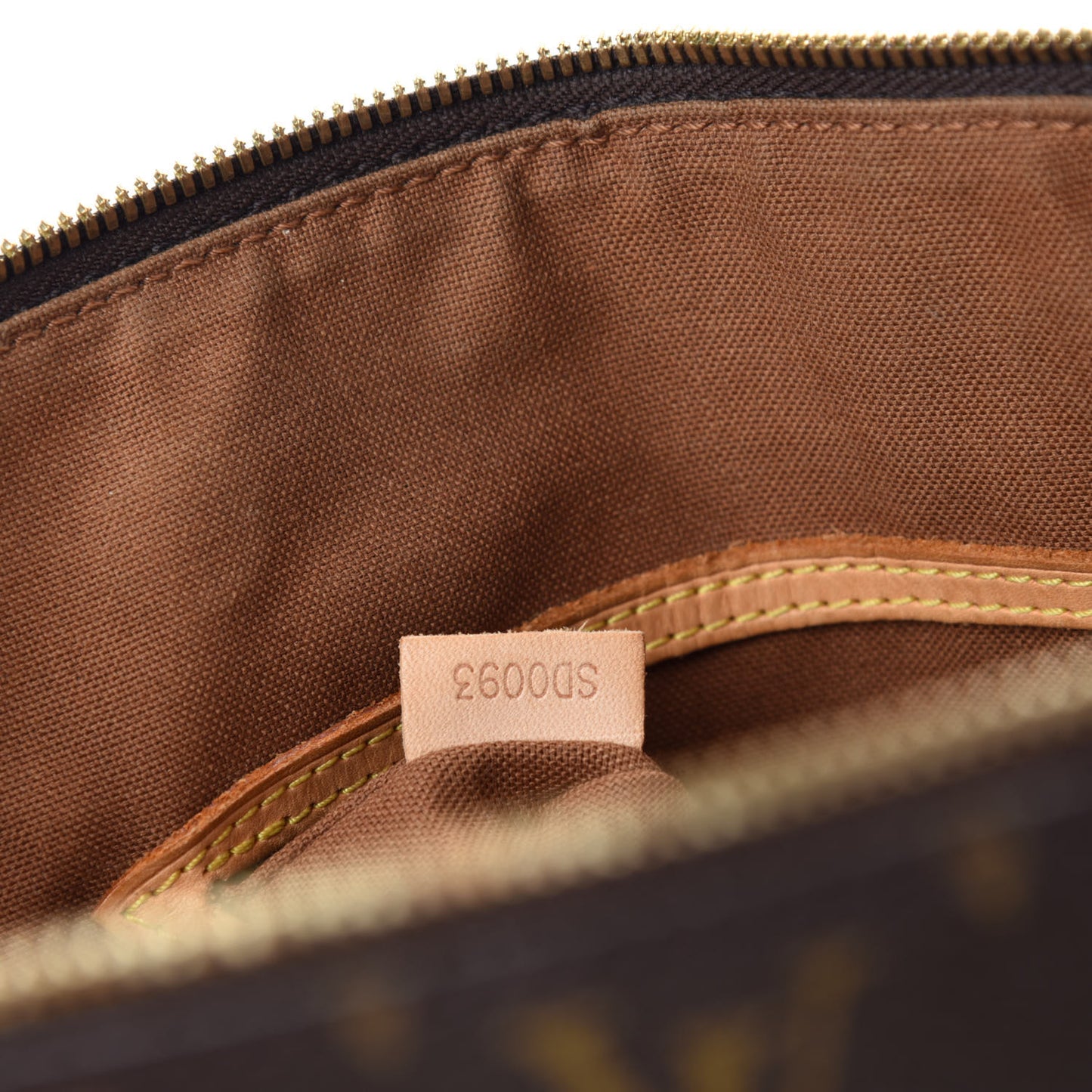 Monogram Alma PM