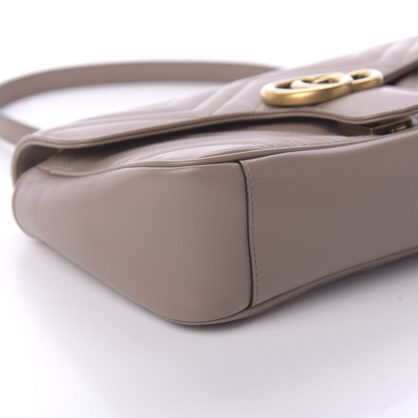 Calfskin Matelasse Small GG Marmont Shoulder Bag Porcelain Rose