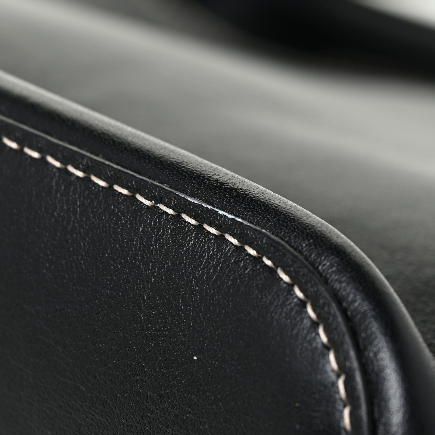 Calfskin Small The Bow Bag Black