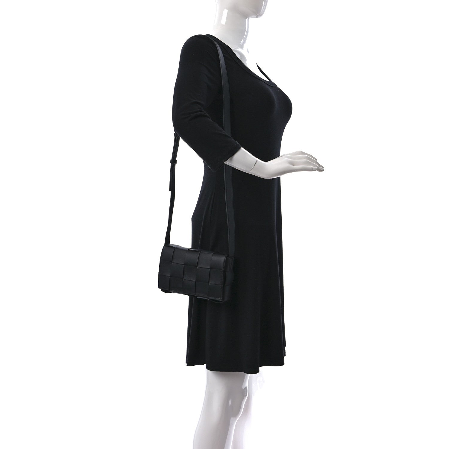Bottega Veneta Lambskin Maxi Intreccio Small Cassette Crossbody Bag Black 2 of 10