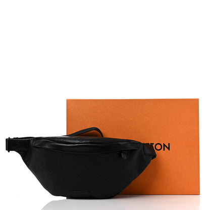 Louis Vuitton Calfskin Monogram Shadow Discovery Bumbag Black 11 of 11