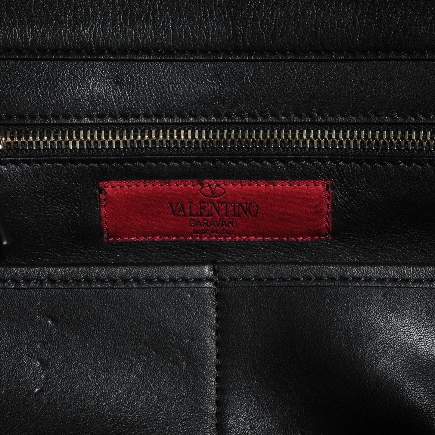 Vitello Medium Rockstud Tote Black