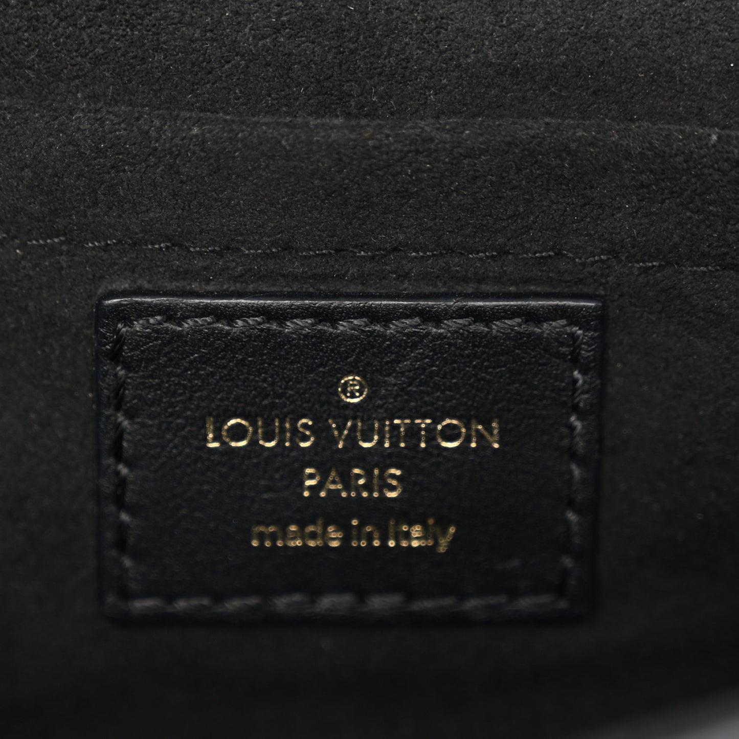Calfskin New Wave Chain MM Black