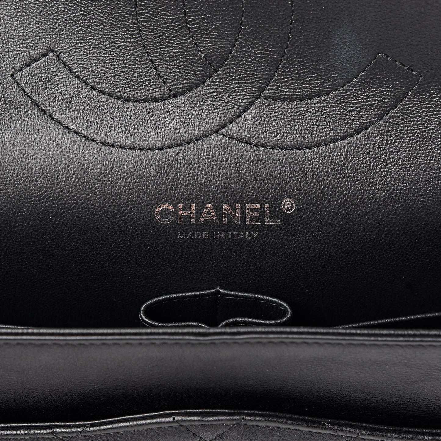 Crumpled Calfskin Quilted Jumbo Double Flap So Black