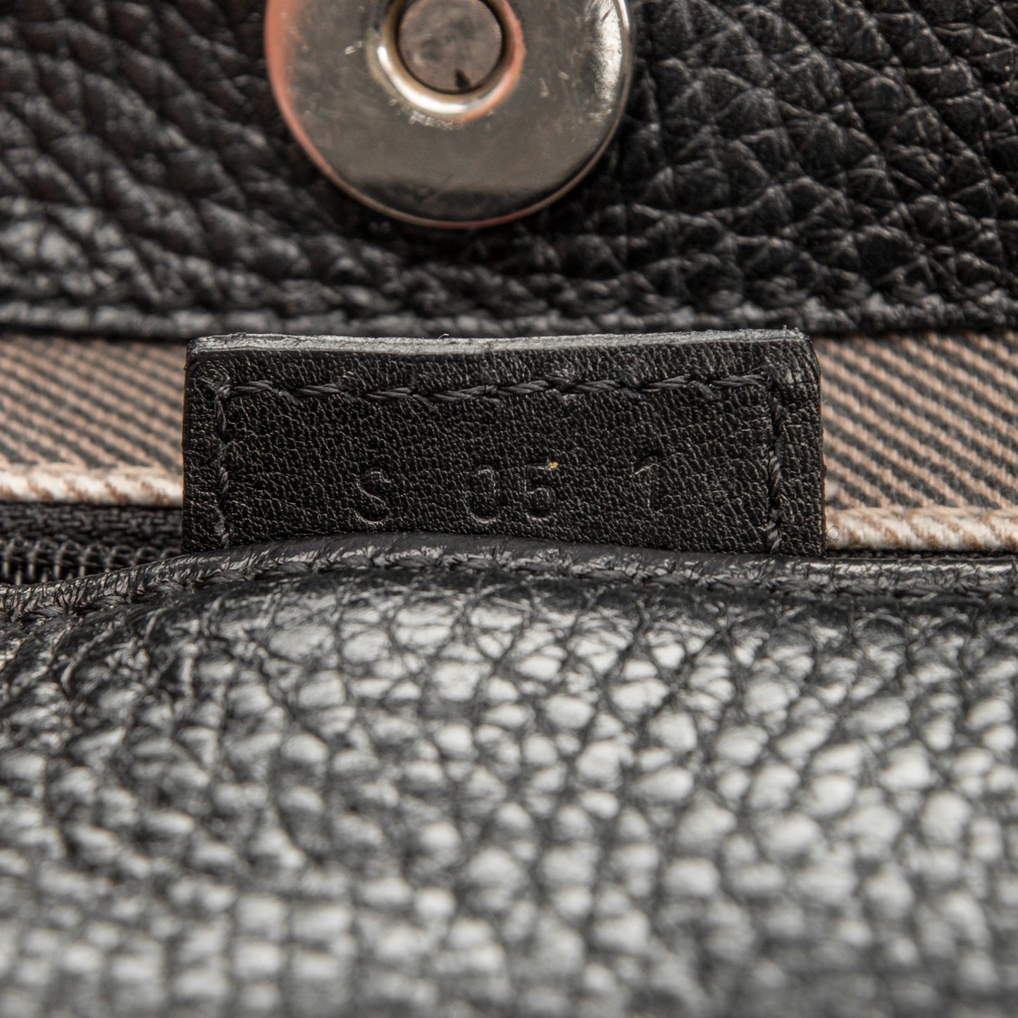 London Grainy Calfskin Tote Black
