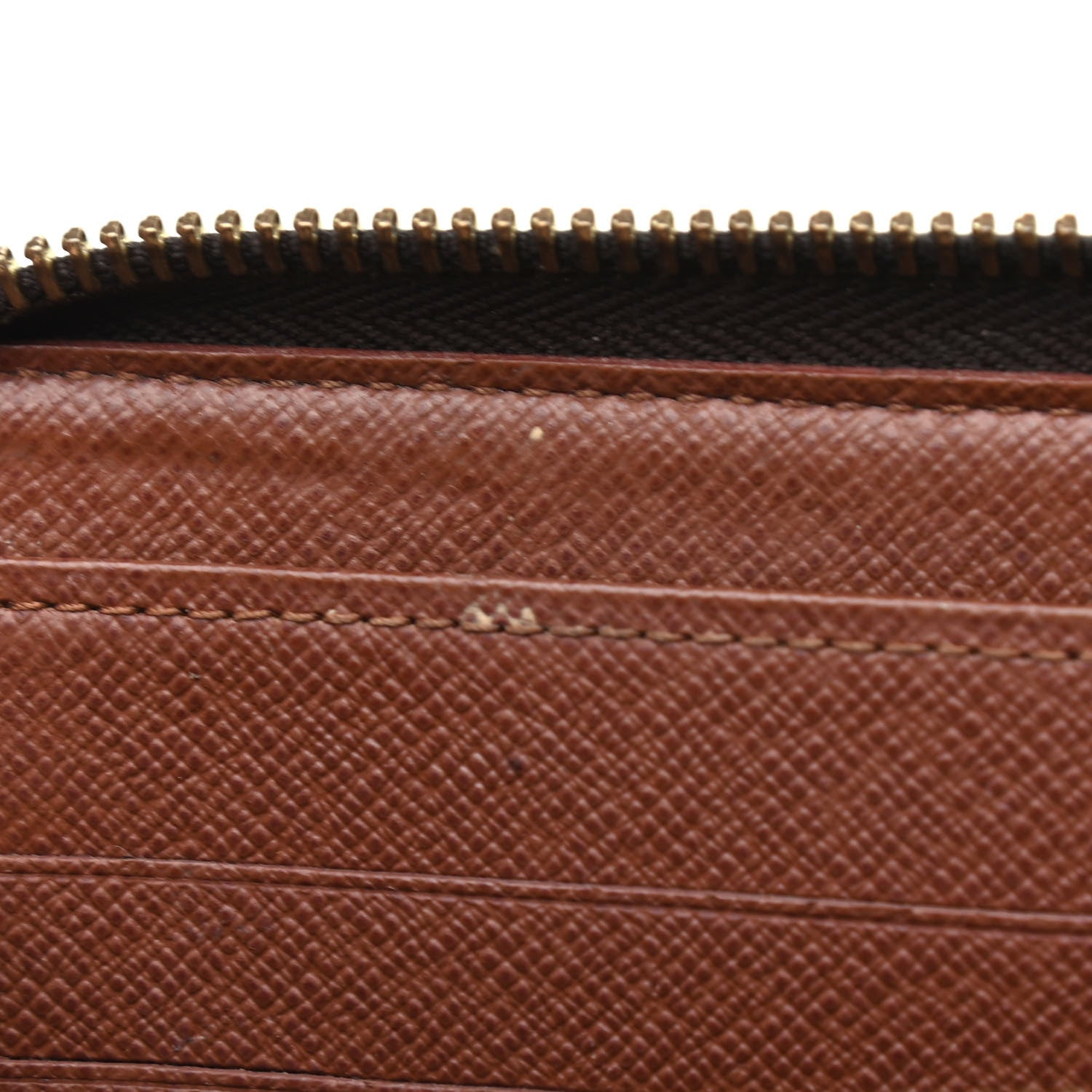 Louis Vuitton Monogram Zippy Wallet 9 of 9
