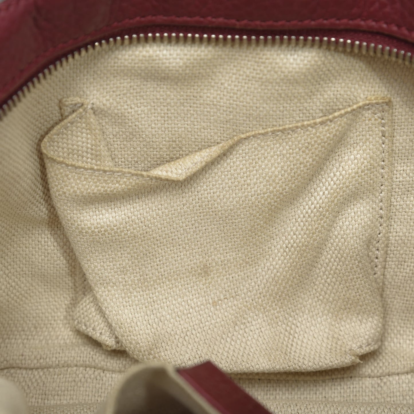 Pebbled Calfskin Studded Small Soho Disco Bag Soft Burgundy