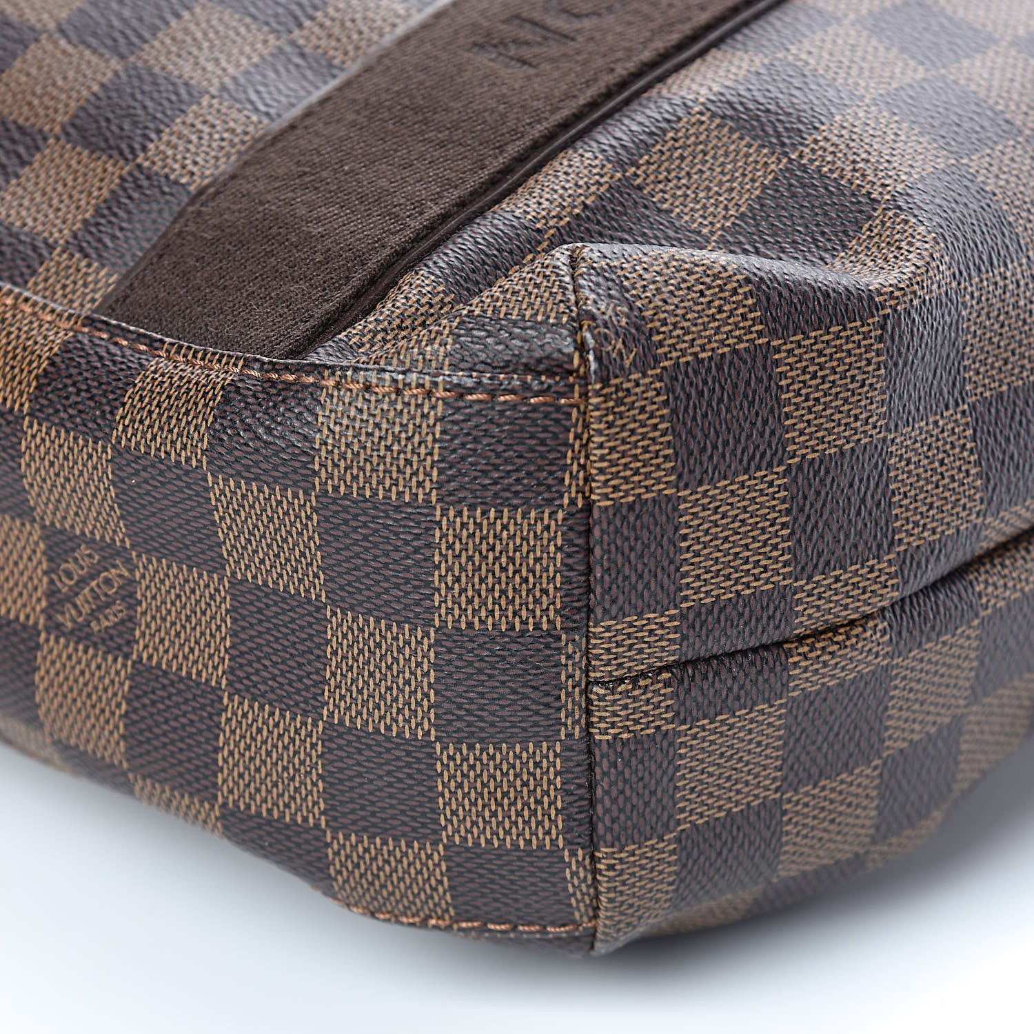 Louis Vuitton Damier Ebene Beaubourg 8 of 9