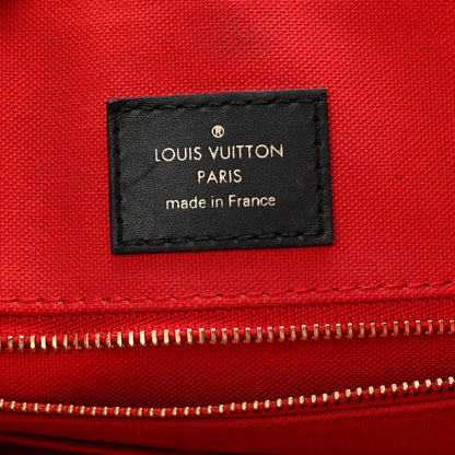 Louis Vuitton Reverse Monogram Giant Onthego MM 6 of 9