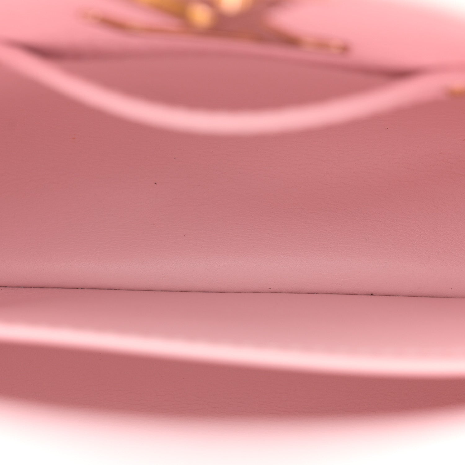 Louis Vuitton Taurillon Marble Capucines Mini Pink 5 of 9