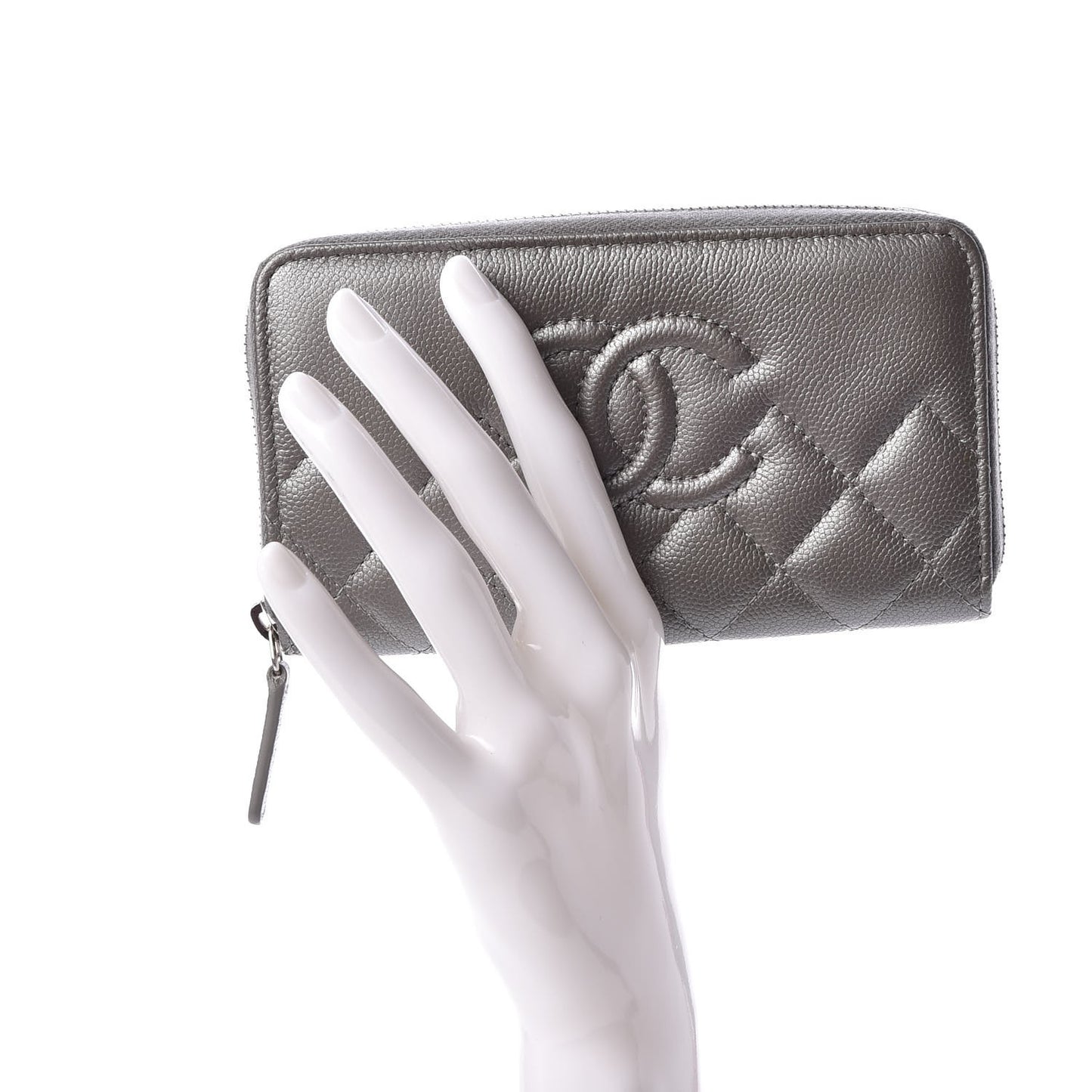 Metallic Caviar Quilted Medium Zip Around Wallet Silver