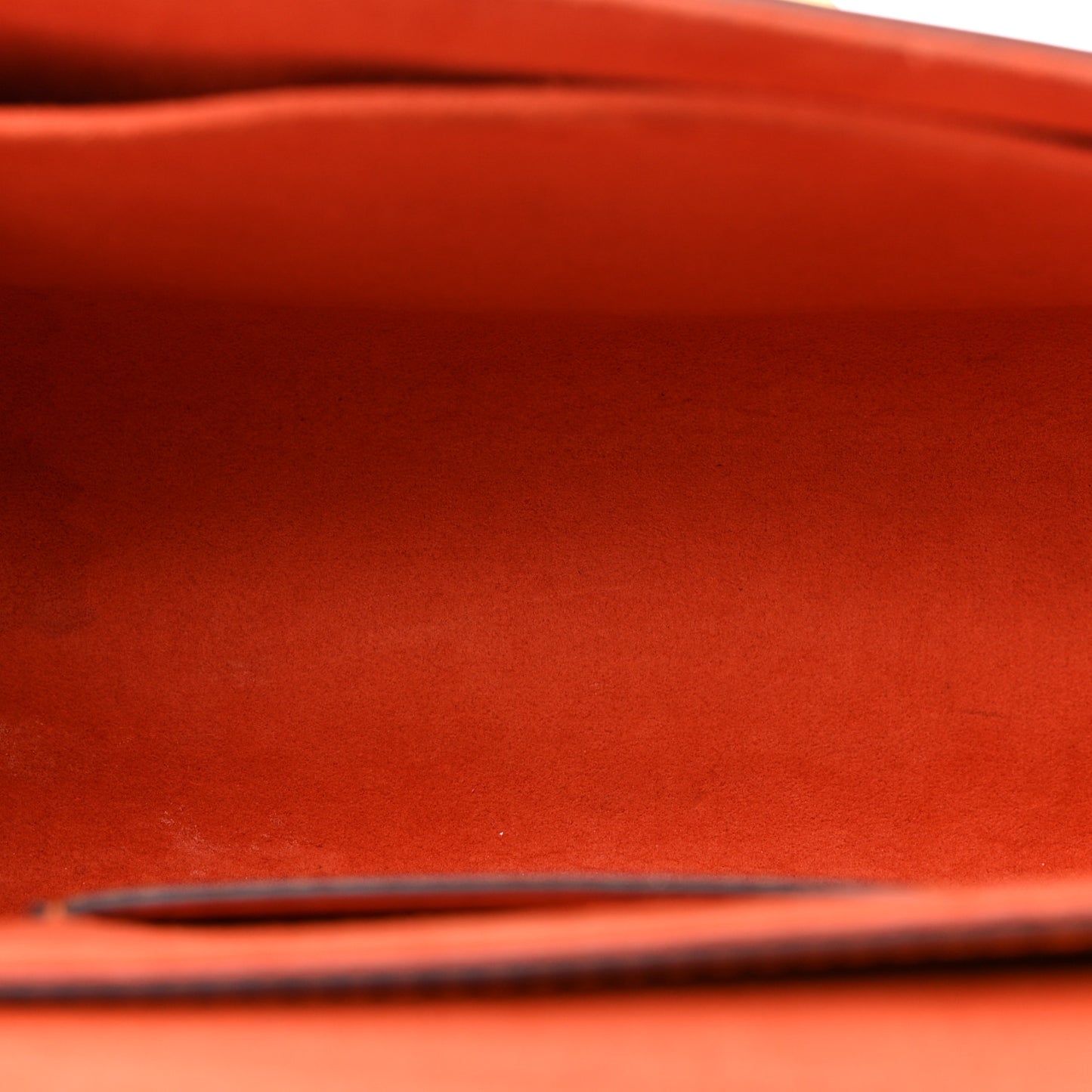 Calfskin Catogram Twist Shoulder Bag MM Marron
