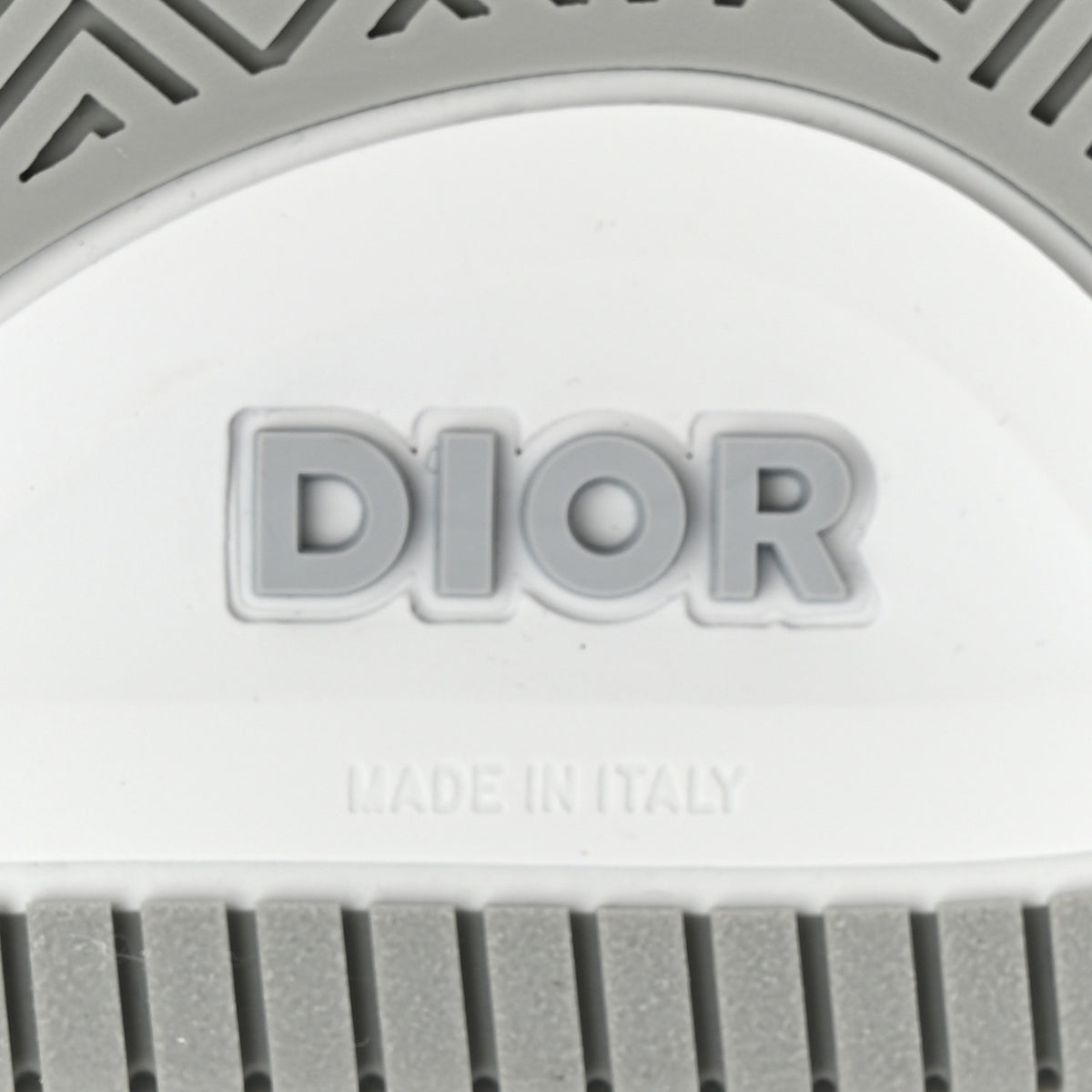 Christian Dior Smooth Calfskin Oblique Galaxy Perforated Mens B27 Low Top Sneakers 44 White Grey 7 of 10