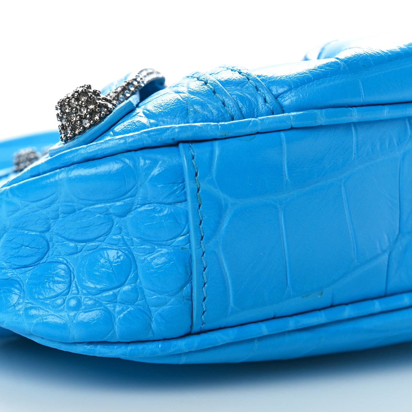 Extra Supple Calfskin Crocodile Embossed Crystal Mini Le Cagole Purse With Chain Cyan