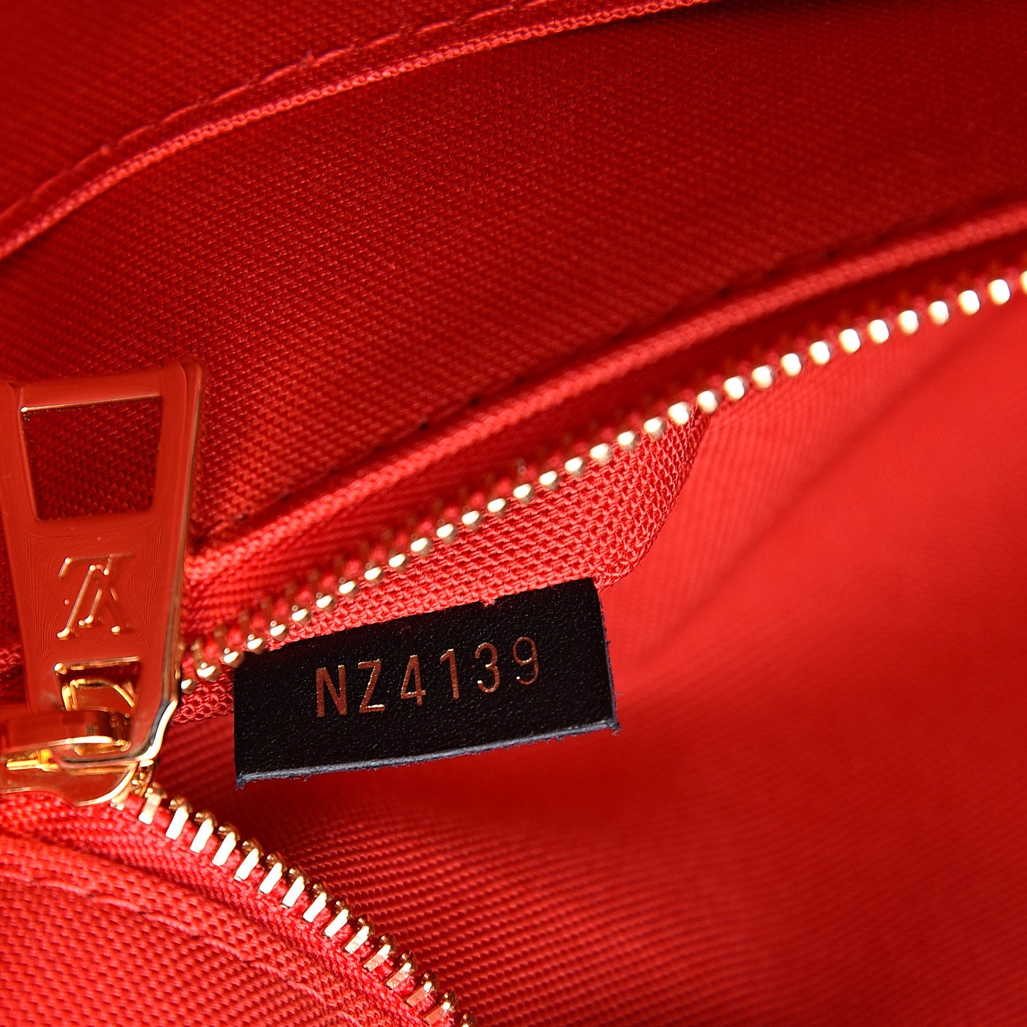 Louis Vuitton Reverse Monogram Giant Onthego GM 7 of 8