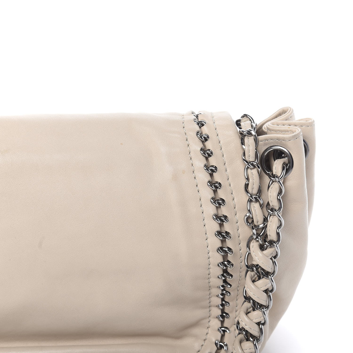 Chanel Smooth Calfskin Luxe Ligne Flap Light Beige 12 of 15