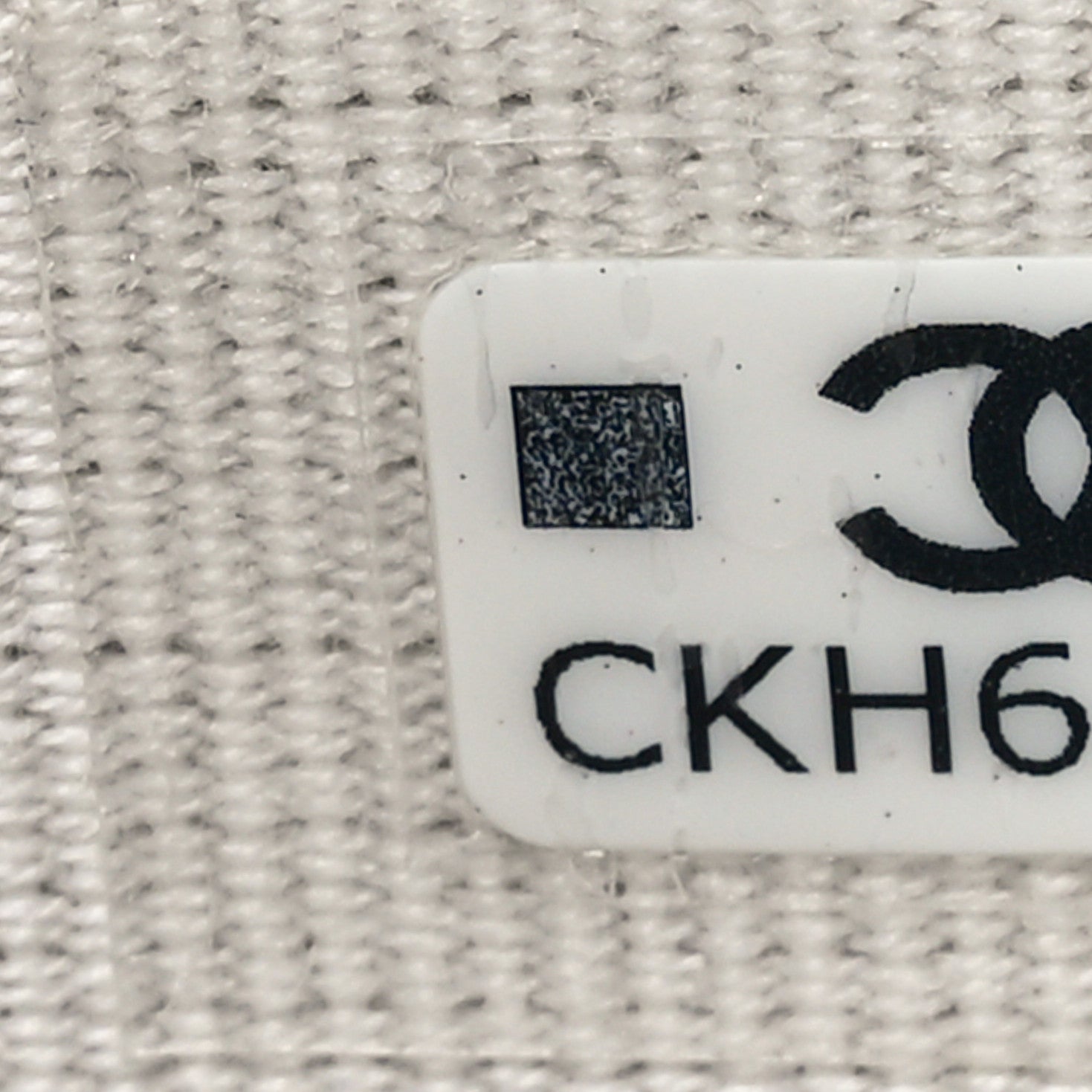 Chanel Caviar Quilted Crystal Enamel CC Flap Card Holder White 8 of 8