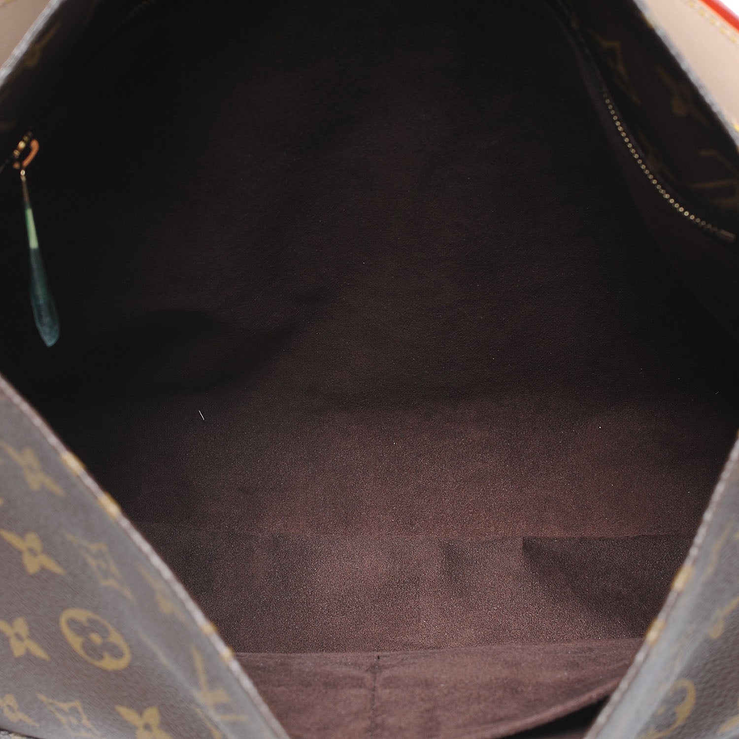 Louis Vuitton Monogram Metis 6 of 8
