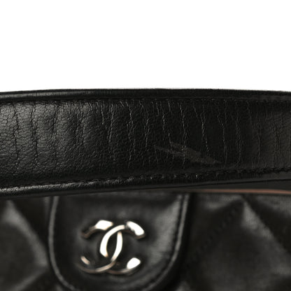 Chanel Lambskin Quilted Kisslock Frame Bag Black 16 of 21