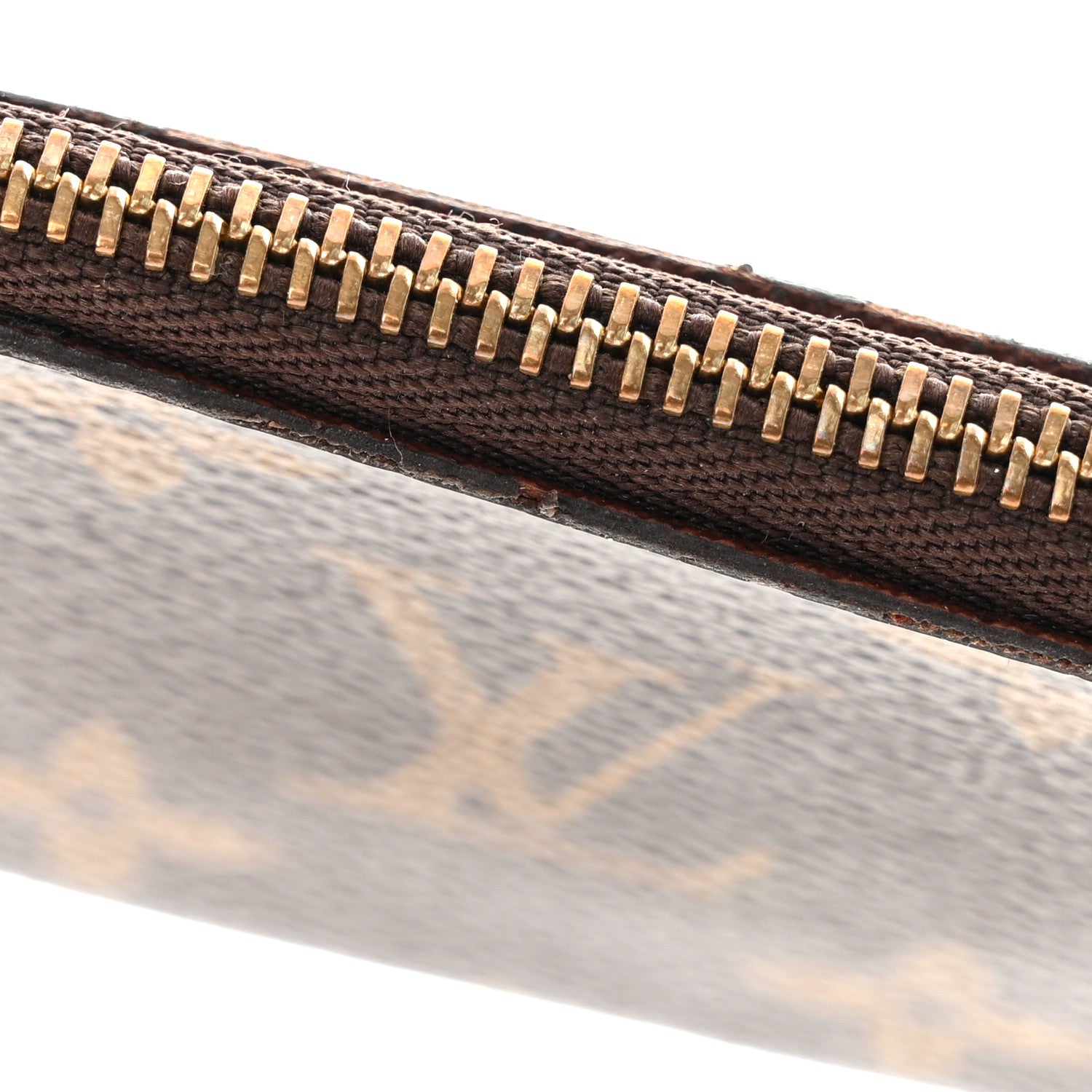 Louis Vuitton Monogram Key Pouch 9 of 10