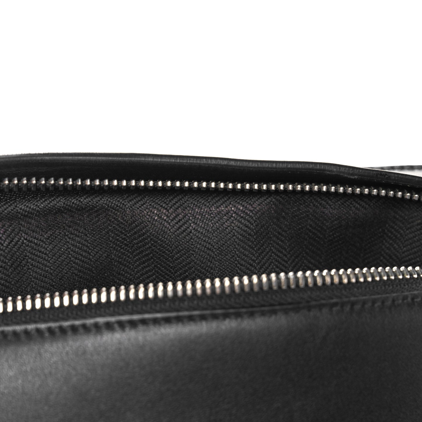 Calfskin T Pouch Black