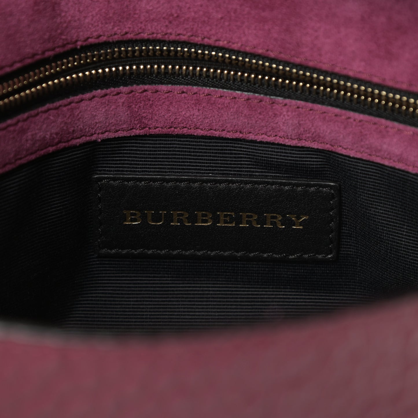 Signature Grain Medium Mildenhall Crossbody Bag Dark Plum