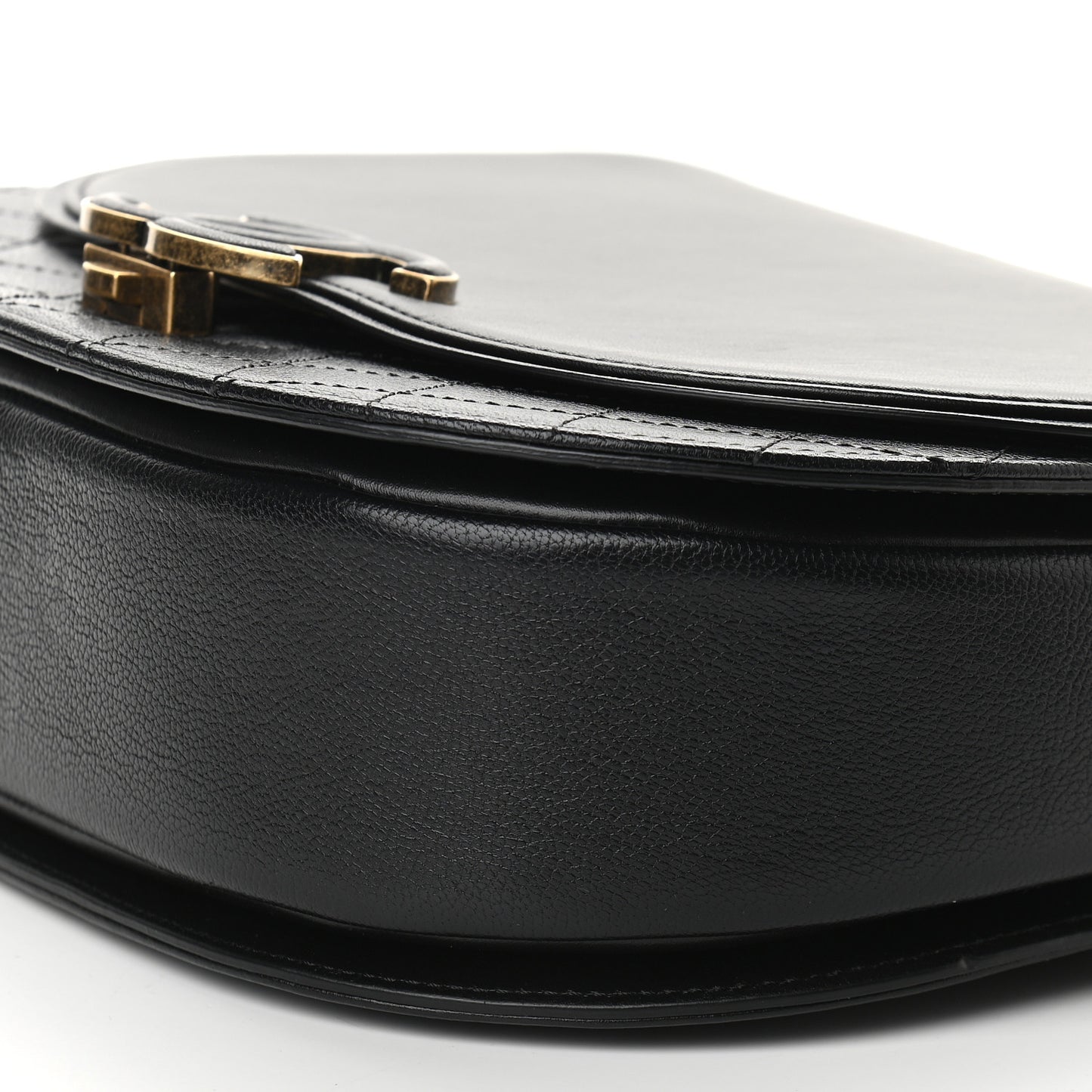 Shiny Calfskin Goatskin Quilted Medium Coco Curve Messenger Flap Black