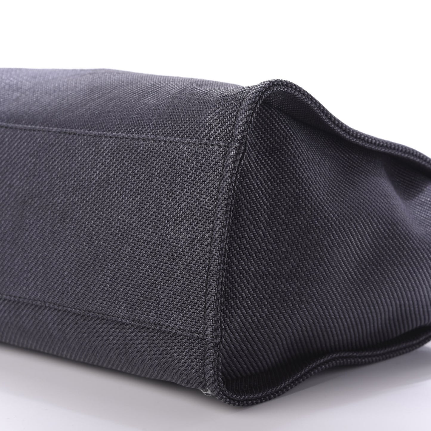 Mixed Fibers Calfskin Medium Deauville Tote Black