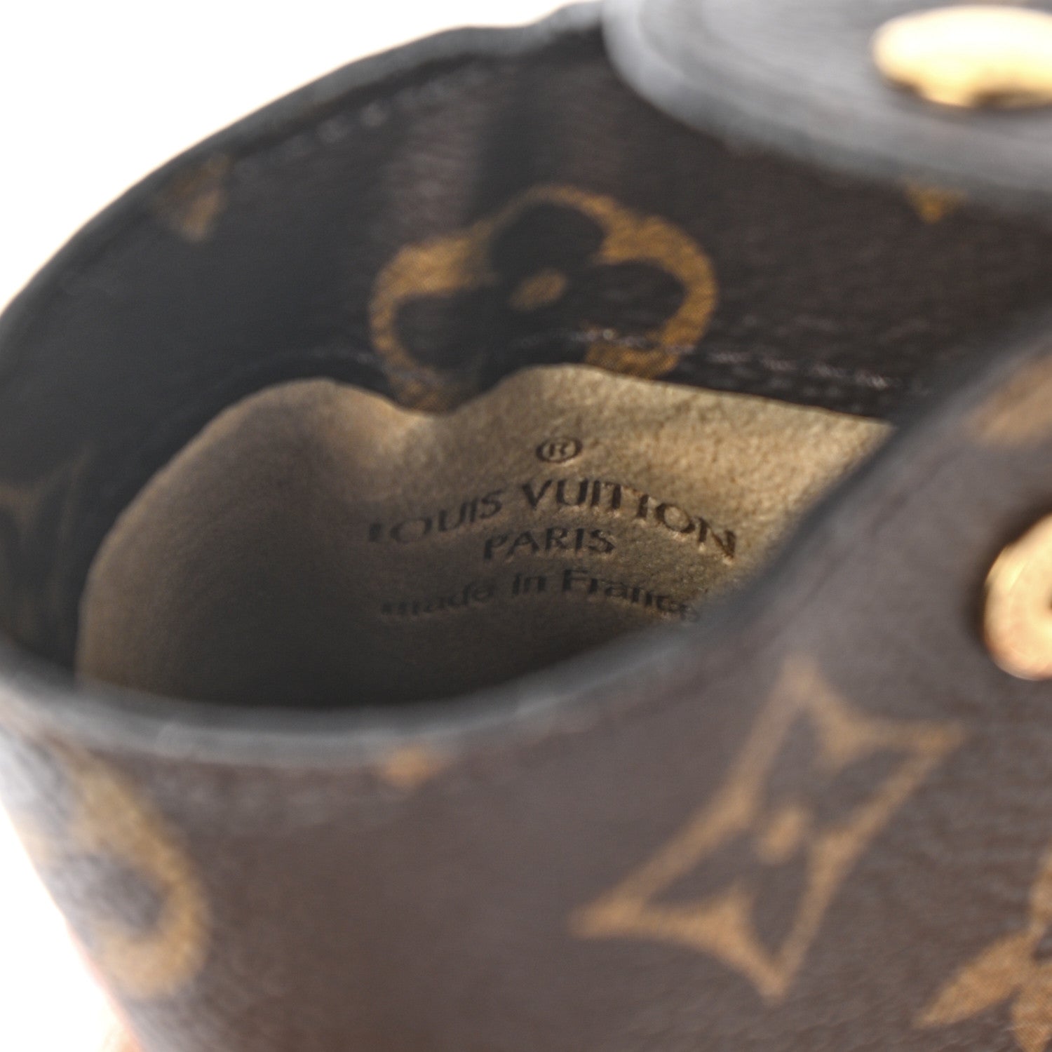 Louis Vuitton Monogram Sunglasses Case MM 6 of 9