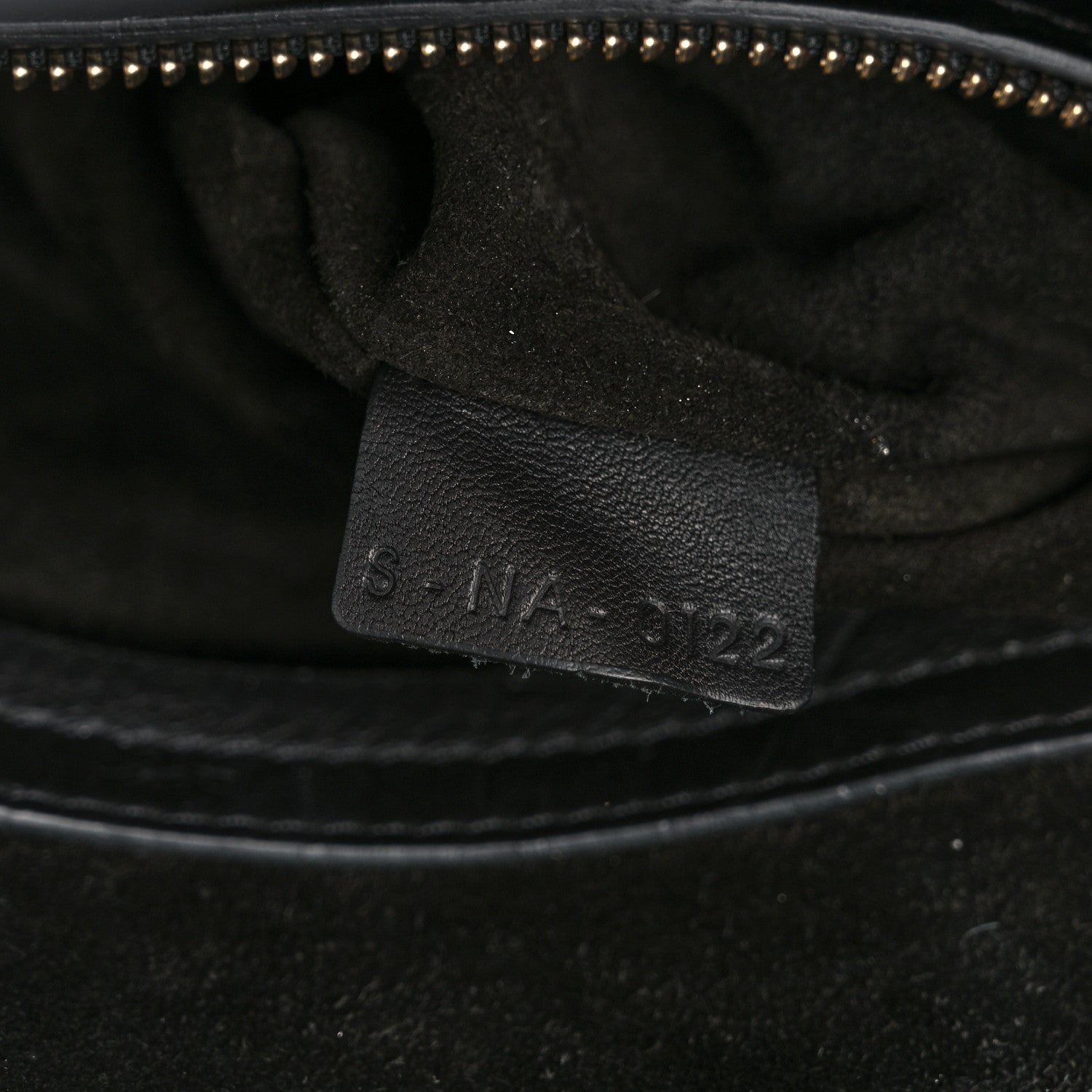 Celine Crocodile Embossed Calfskin Medium Phantom Luggage Black 7 of 12