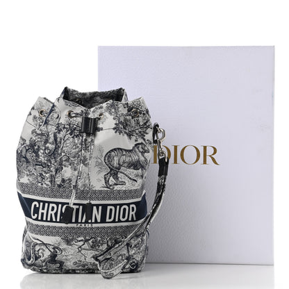 Christian Dior Technical Fabric Embroidered Toile De Jouy Sauvage DiorTravel Pouch Blue 11 of 11