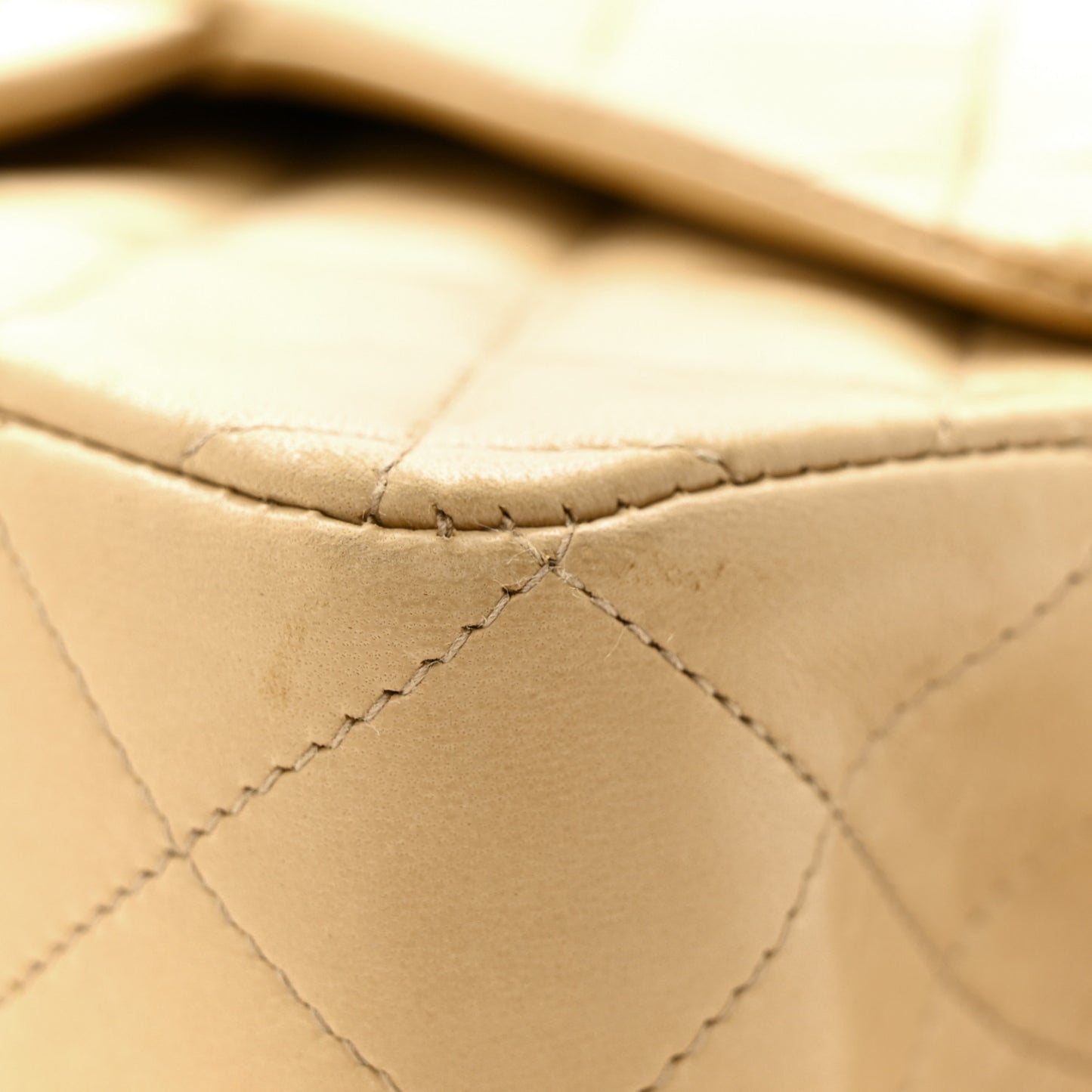 Lambskin Quilted Medium Double Flap Beige