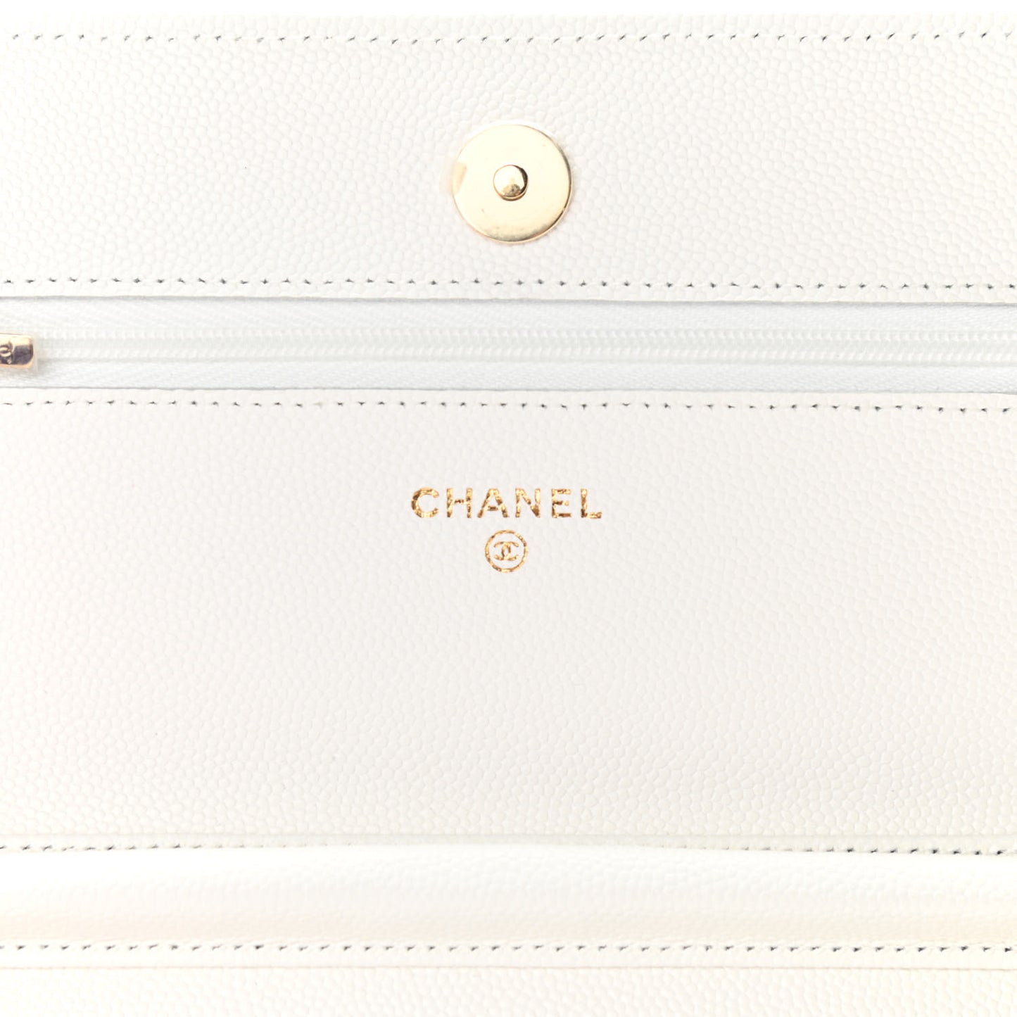Caviar Quilted Wallet On Chain WOC White
