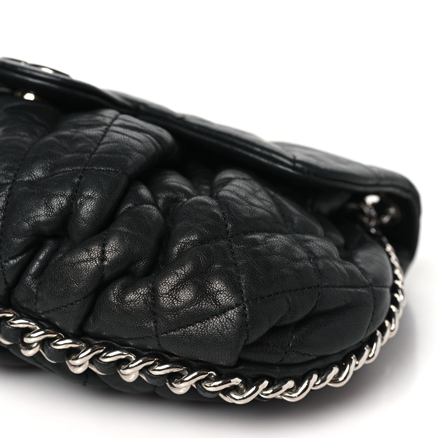 Washed Lambskin Quilted Medium Chain Around Messenger Black